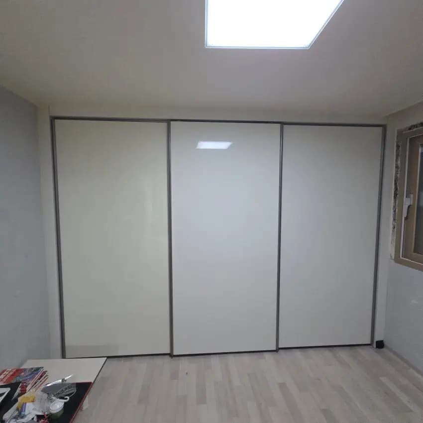 문짝 수리·리폼 시공 현장